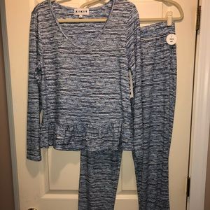 NWT Women’s Kikit 2 Piece Lounge Set Pajamas